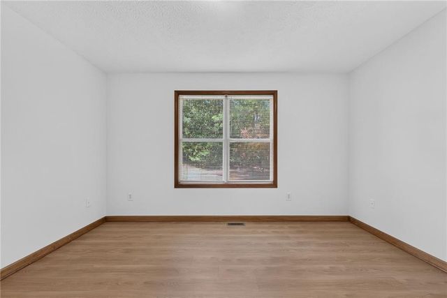 2762 Lester Mill Road, Locust Grove, GA 30248
