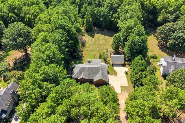 2762 Lester Mill Road, Locust Grove, GA 30248