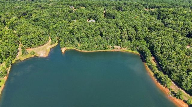 2762 Lester Mill Road, Locust Grove, GA 30248