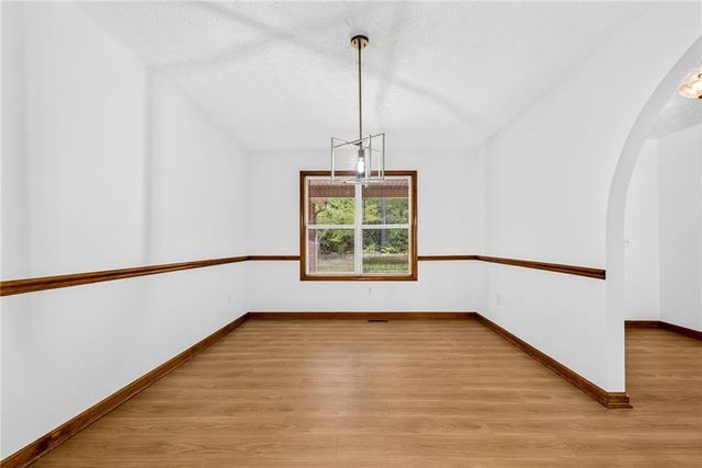 2762 Lester Mill Road, Locust Grove, GA 30248