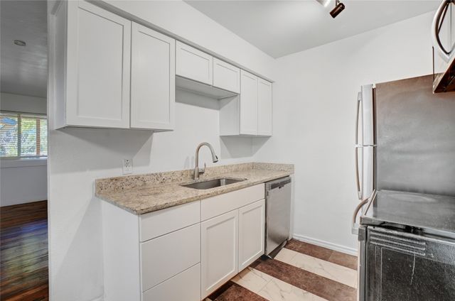 3310 Douglas Avenue H, Dallas, TX 75219