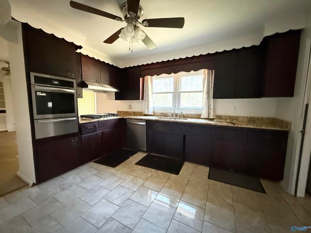 1524 Arrow Drive, Gadsden, AL 35903