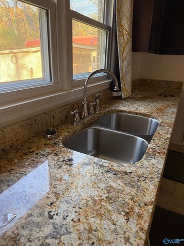 1524 Arrow Drive, Gadsden, AL 35903