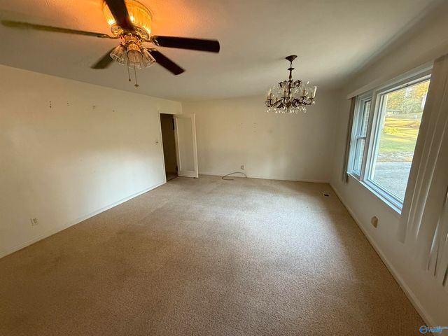 1524 Arrow Drive, Gadsden, AL 35903