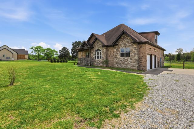 480 Roberts Rd, Watertown, TN 37184