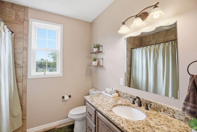 480 Roberts Rd, Watertown, TN 37184