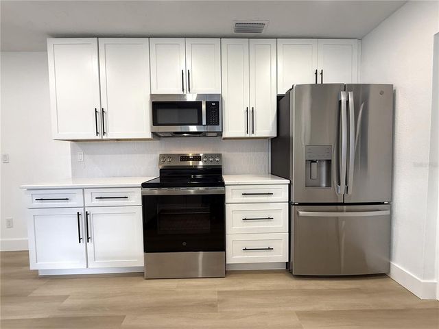 701 WEST STREET, New Smyrna Beach, FL 32168