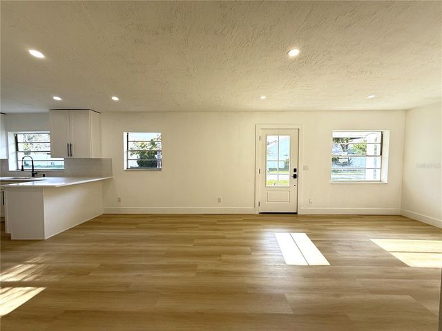 701 WEST STREET, New Smyrna Beach, FL 32168