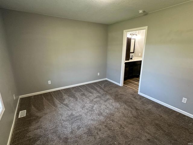 2580 S Union Street, Knox, IN 46534