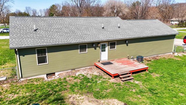 2580 S Union Street, Knox, IN 46534