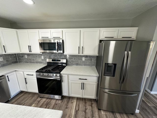 2580 S Union Street, Knox, IN 46534