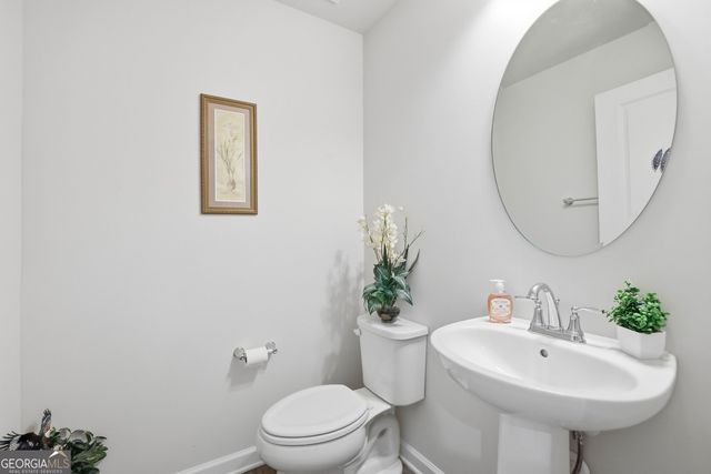 256 Salt Lake Lane, Hoschton, GA 30548