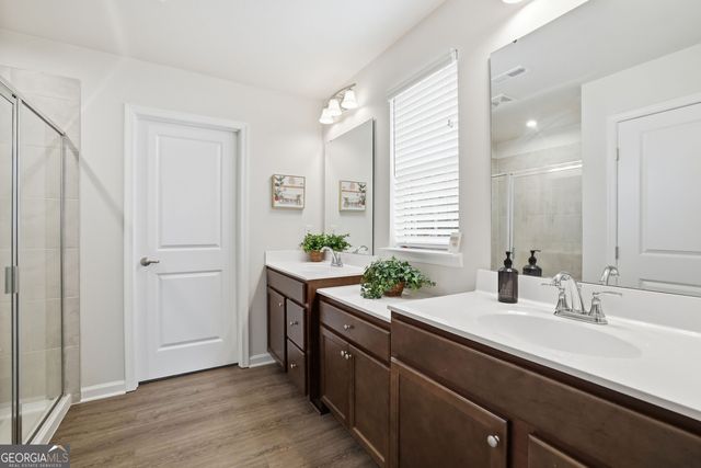 256 Salt Lake Lane, Hoschton, GA 30548