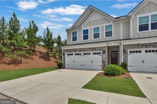 256 Salt Lake Lane, Hoschton, GA 30548