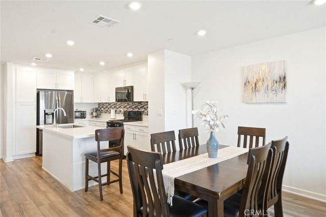 465 N Beechwood, Rialto, CA 92376