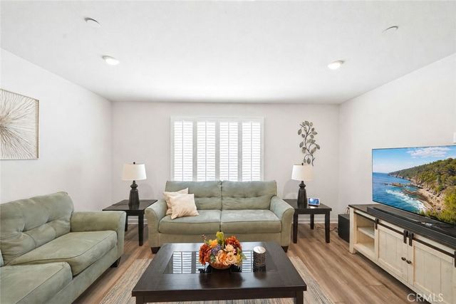 465 N Beechwood, Rialto, CA 92376