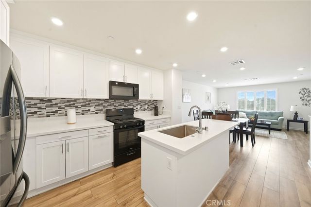 465 N Beechwood, Rialto, CA 92376
