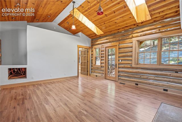 9795 Mountain Road, Cascade, CO 80809