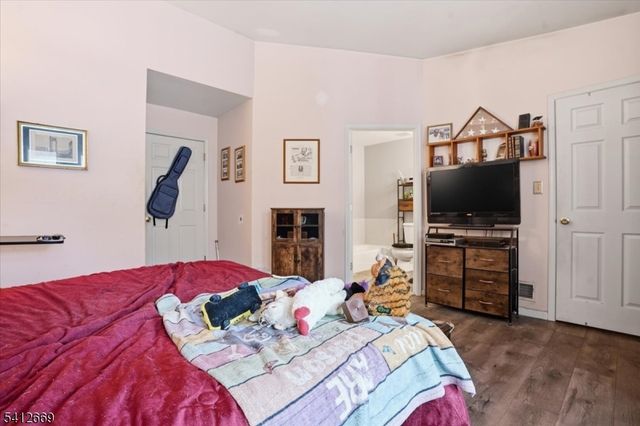 76 Hickory Way, Mount Arlington Boro, NJ 07856