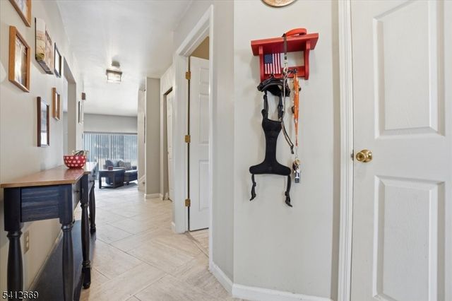 76 Hickory Way, Mount Arlington Boro, NJ 07856