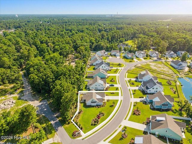 458 Raven Glen Drive, Southport, NC 28461