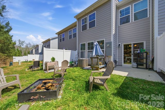 741 Little Bluestem Drive, Clover, SC 29710