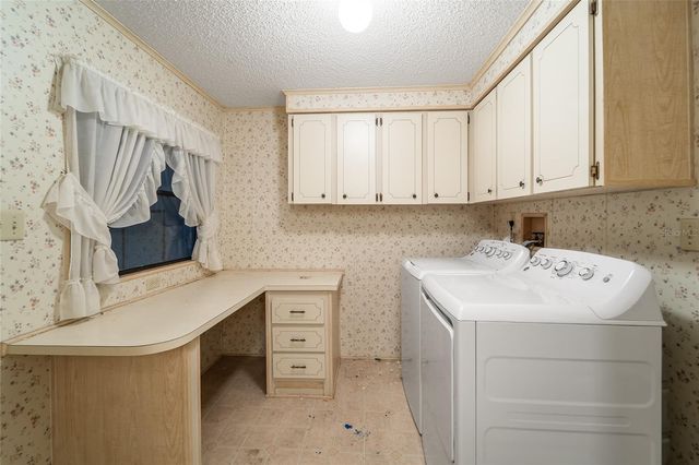 8485 IMPERIAL CIRCLE, Palmetto, FL 34221