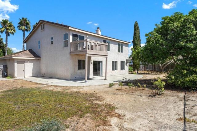 408 Shadow Tree Dr, Oceanside, CA 92058