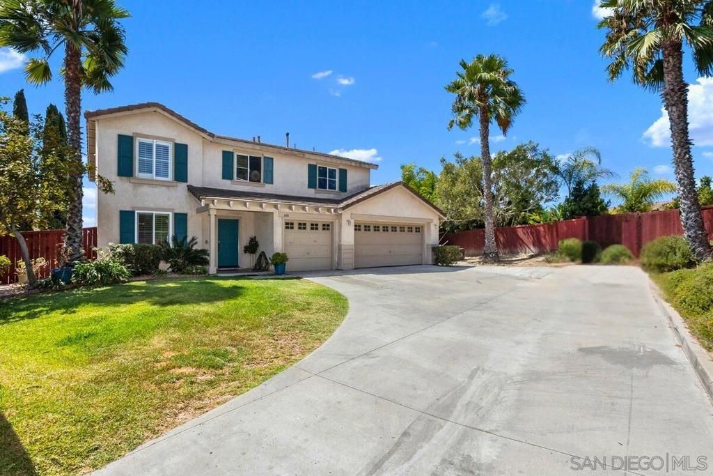 408 Shadow Tree Dr, Oceanside, CA 92058