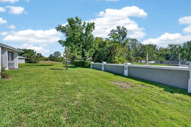 12 LAKE FOREST CIRCLE N, Palm Coast, FL 32137