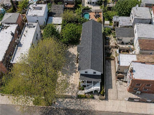 3173 Shore Parkway, Brooklyn, NY 11235