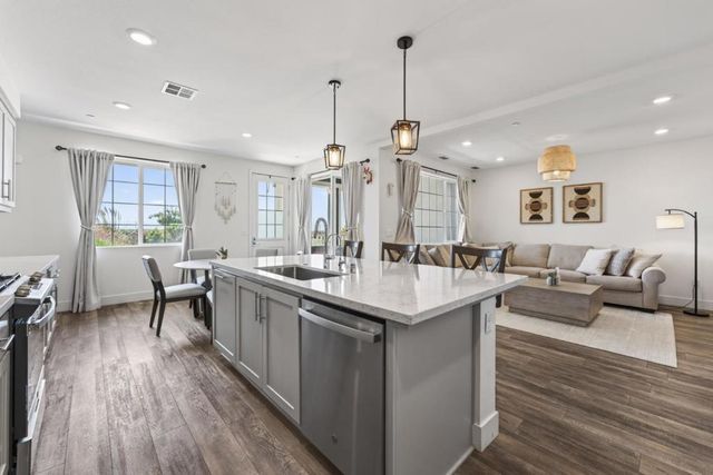 9532 Seawind Way, Newark, CA 94560