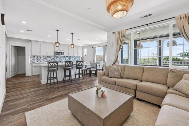 9532 Seawind Way, Newark, CA 94560