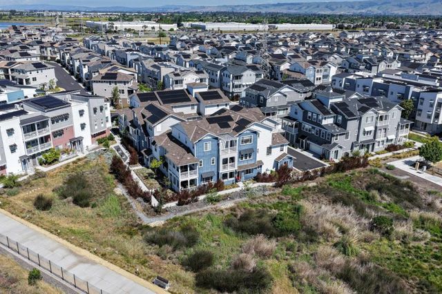 9532 Seawind Way, Newark, CA 94560