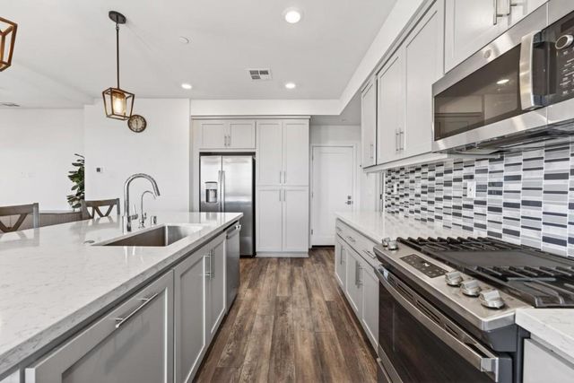 9532 Seawind Way, Newark, CA 94560