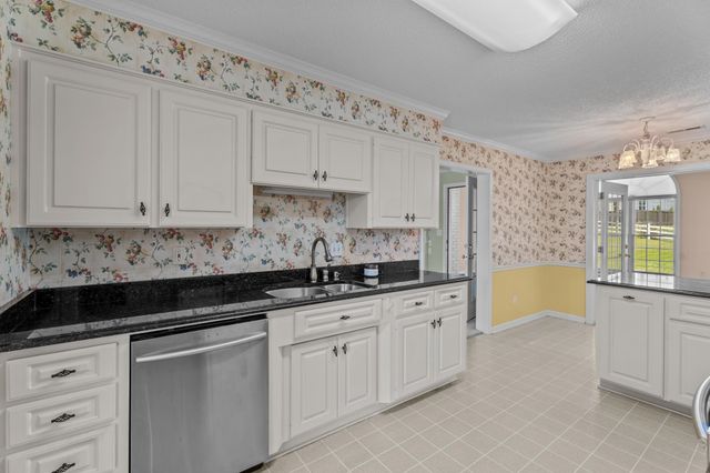 168 S Lake Emory Drive, Inman, SC 29349