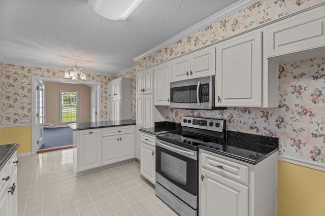 168 S Lake Emory Drive, Inman, SC 29349