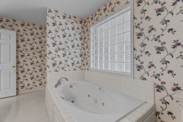 168 S Lake Emory Drive, Inman, SC 29349