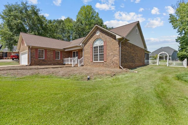 168 S Lake Emory Drive, Inman, SC 29349