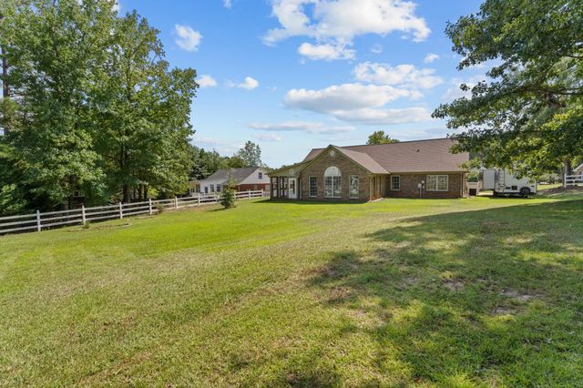 168 S Lake Emory Drive, Inman, SC 29349