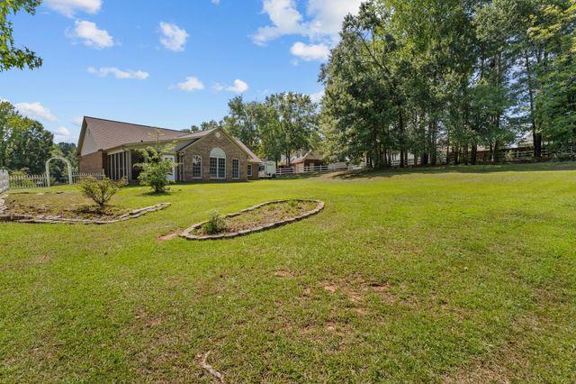 168 S Lake Emory Drive, Inman, SC 29349