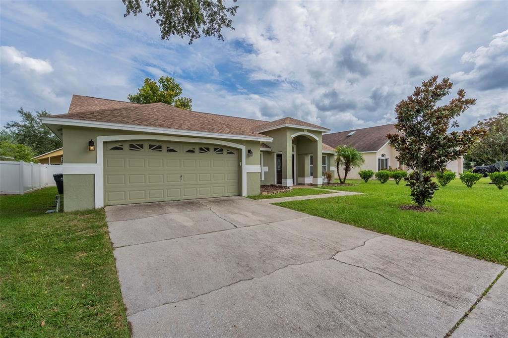 1910 LEICHESTER STREET, Valrico, FL 33594