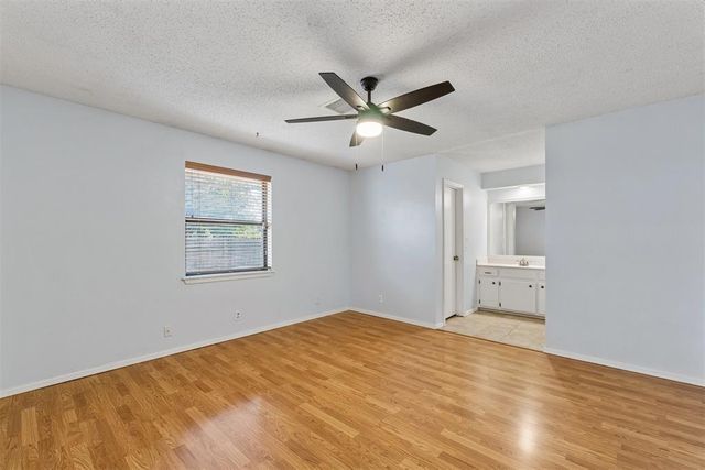213 S Silver Drive, Mustang, OK 73064