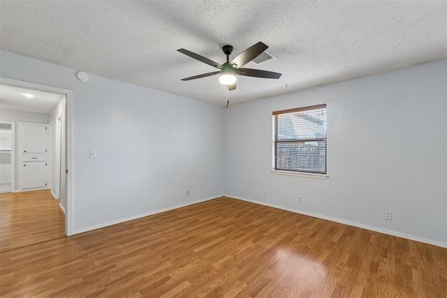 213 S Silver Drive, Mustang, OK 73064