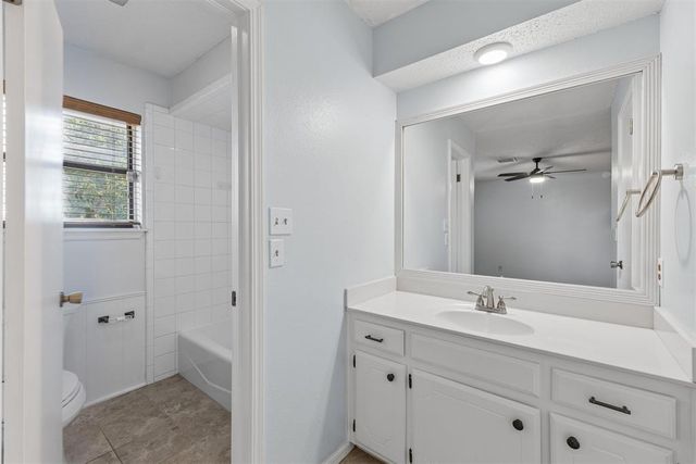 213 S Silver Drive, Mustang, OK 73064