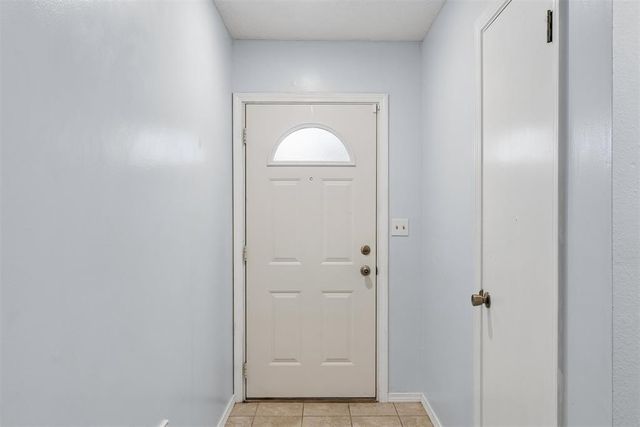 213 S Silver Drive, Mustang, OK 73064