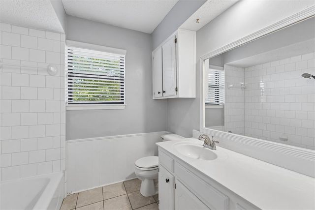213 S Silver Drive, Mustang, OK 73064