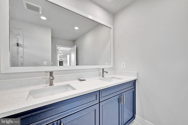 5318 PHILLIS WHEATLEY PL, White Plains, MD 20695