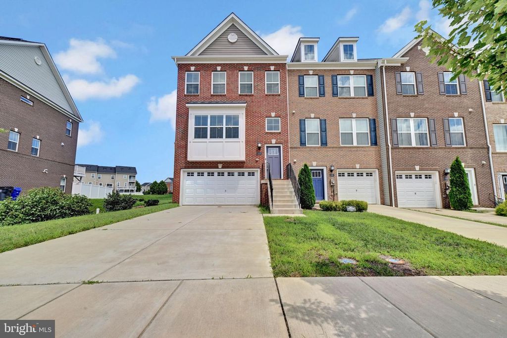5318 PHILLIS WHEATLEY PL, White Plains, MD 20695