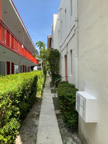 625 MICHIGAN Avenue, Miami Beach, FL 33139